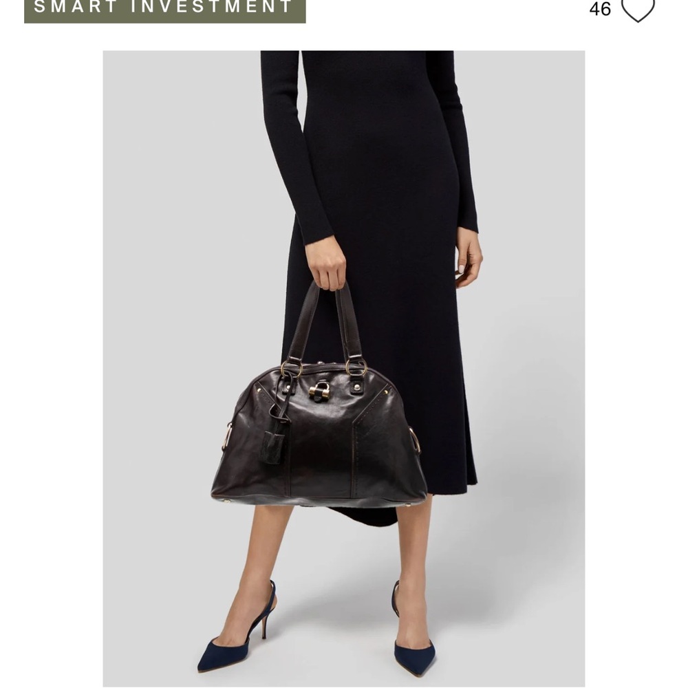 Yves Saint Laurent Black Shoulder Bag Elegant Design